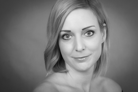 Yvonne_web